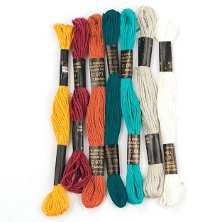 8 skeins of polyester yarn 7 m - Burgundy