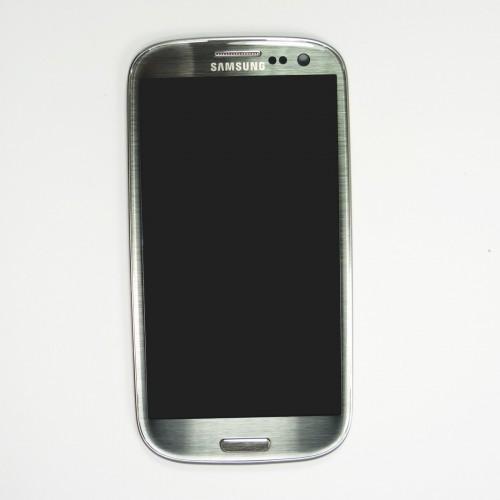 Original Vitre tactile écran LCD sur châssis Samsung Galaxy S3 I9305 gris Original Vitre tactile écran LCD sur châssis Samsung Galaxy S3 I9305 gris