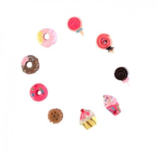18 mini décorations gourmandes pâte FIMO - Sucreries 18 mini décorations gourmandes pâte FIMO - Sucreries