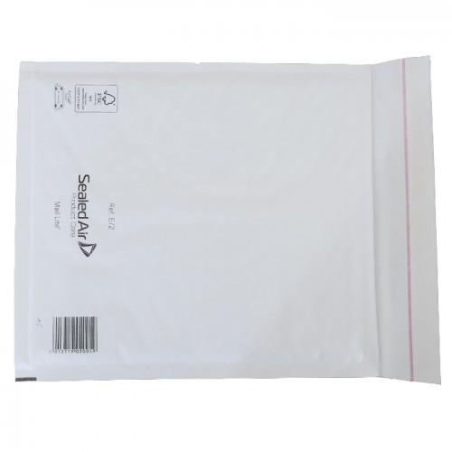 5 white bubble-padded envelopes 26 x 22 cm