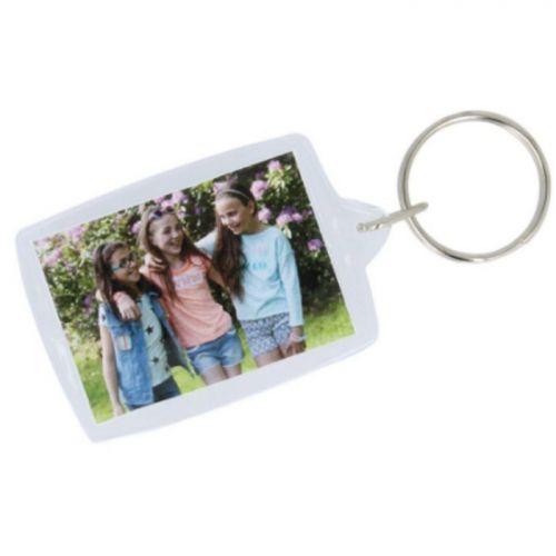 4 photo keychains 3 x 4.5 cm