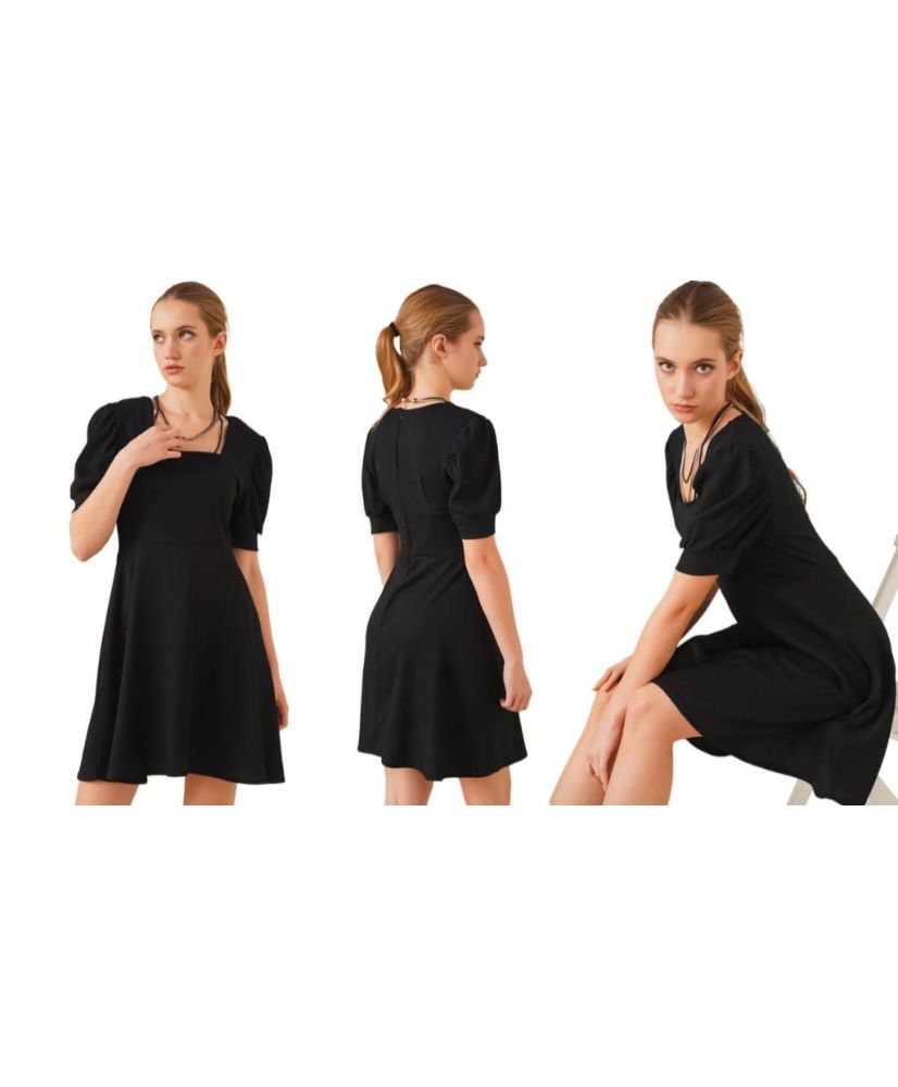Robe en mailles à encolure Carré taille 38 - Noir Robe en mailles à encolure Carré taille 38 - Noir