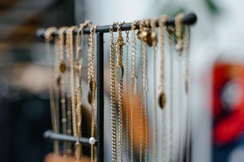 Collares