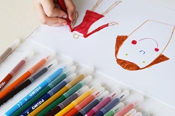 Stifte und Marker für Kinder