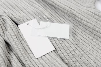 Etiquetas autoadhesivas para ropa