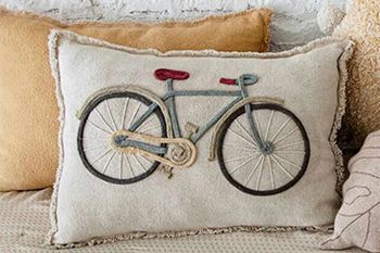 Coussins et poufs